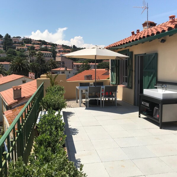 wonderful terrace with stunning views