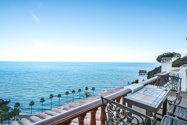 H177 - Balcony View