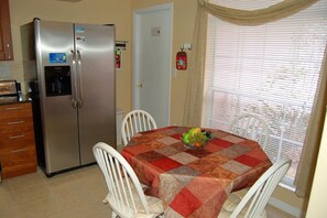 Kitchen nook