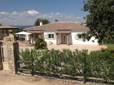 Beautiful detached villa with pool, gardens and wonderful views