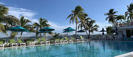 Private Cabana Club- 5-minute walk away. membership included with rental