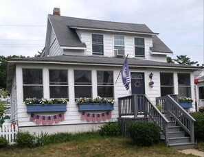 Seaglass Cottage, 28 Central Park Avenue, Old Orchard Beach, ME.