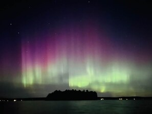 Northern Lights off POV Shore |Photo Credit: Instagram @KellyValentine