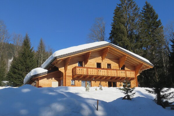 Chalet face sud