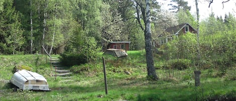 Ferienhaus mit eigenem grossen Seegrundstück und Boot