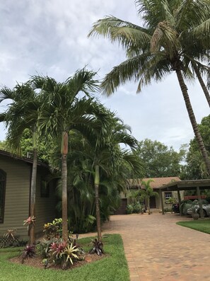 Brick paved drive to Cottage at back of property