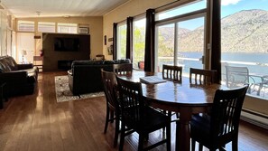 Open floor plan with lots of windows!