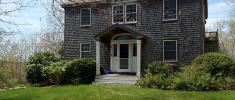 141 Longview Road West Tisbury, MA