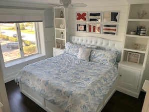 King Bedroom
