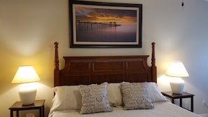 Wake up with Naples Pier every morning!