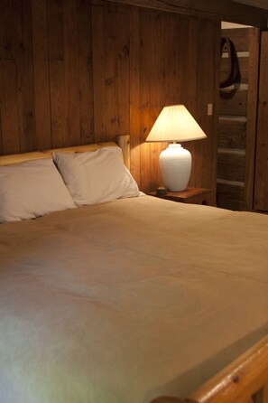 Harned Cabin master bedroom