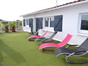 Terrasse du 1er étage (Solarium)