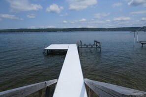 Dock and boat hoist