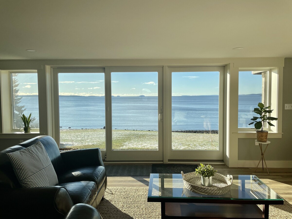 Rare July weeks available!! Panoramic views from this updated oceanfront home