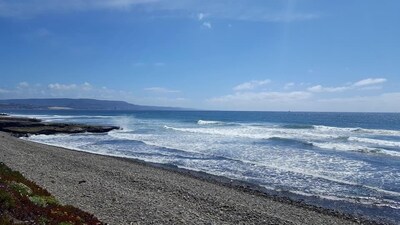 Relájate y recarga en Nuestra Casita Cerca del Mar