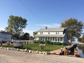 Street View of Swan View Inn showing Canal and boat dockage