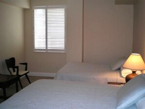 It's the end of the day here.  Quiet, restful bedroom, with walk-in closet.