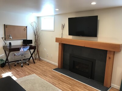 Spacious & Modern 1 Bedroom Bryant Retreat Near UW