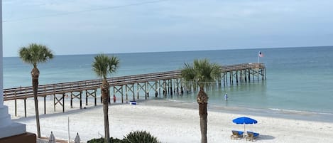 PRIVATE fishing pier w/ composite decking, running water & a filet table