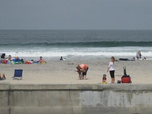 The ocean and boardwalk is just a 2 minute walk from the condo