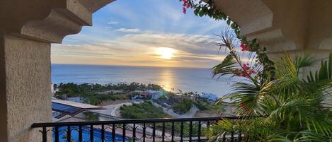 Traditional Mexican style and amazing sea views