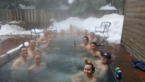 hot tub in winter 15 people!!