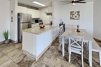 PURELY*BEAUTIFUL OCEANVIEW*FULLY RENOVATED