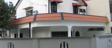 Jalan Kuching homestay overview