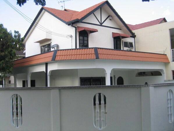 Jalan Kuching homestay overview