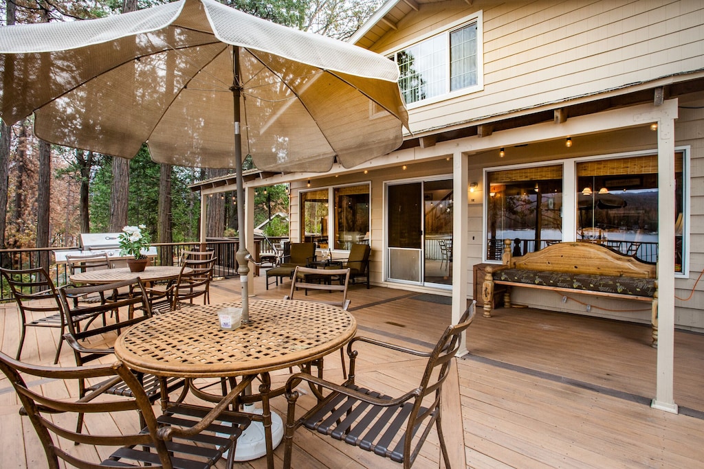 Lakefront Cabin Rentals Northern California
