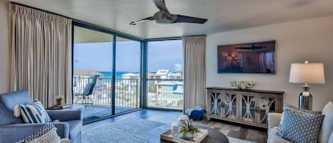 amazing gulf views from the living room