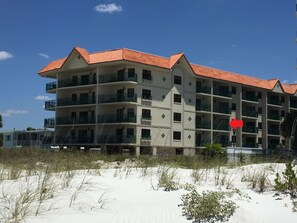 Built in 2003 our unit has a great view from 3rd floor (304).