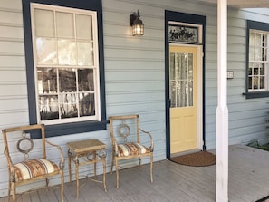 access through the back door - keypad on door to make entry easy!