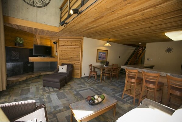 Main Floor - Family Room