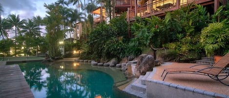 8-ThePoint-Luxury-Holiday-Rental-Port-Douglas (20)