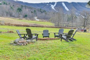 Mountain Views | Fire Pit | Walk to Windham Mountain Ski Resort