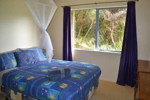 Queen Bedroom