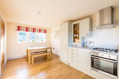 Stunning Brand New Holiday Let In The Heart Of Holmfirth