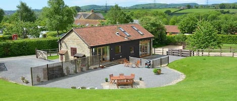 Roe Barn - sleeps 6