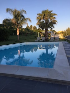 Wohnung in Villa mit Pool in Noto