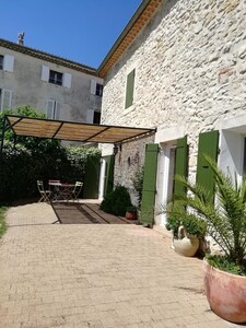 Spacious village house with garden, terrace, private parking, garage