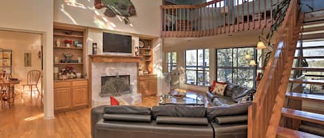 Canyon Lake Vacation Rental | 1BR | 1.5BA | 1,200 Sq Ft | Stairs Required