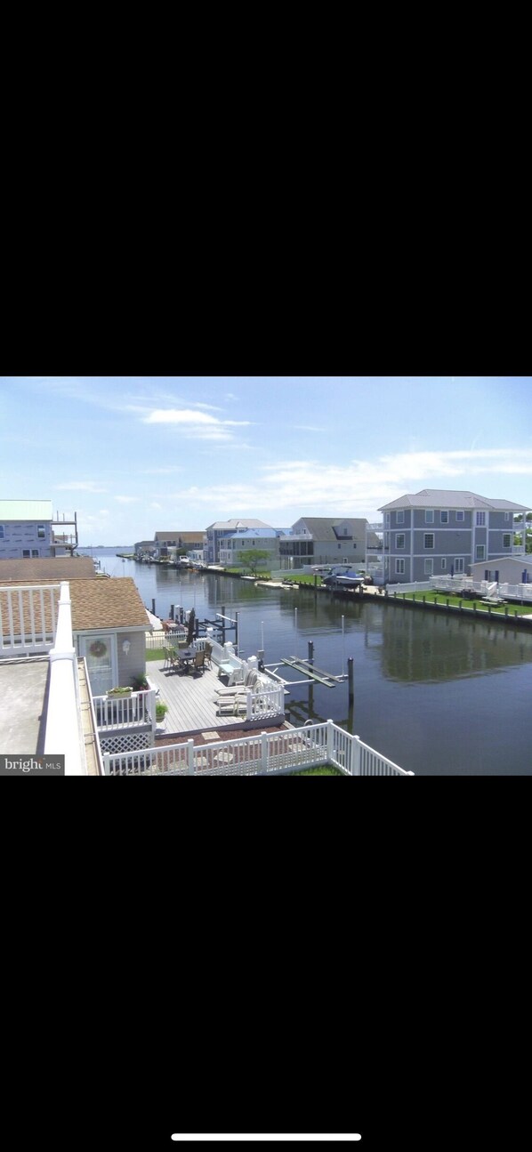 The bay is just a short kayak or paddle board ride up the canal. 