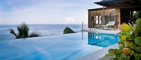 The 48ft ozone infinity pool and sun terrace at Cosmos St Lucia