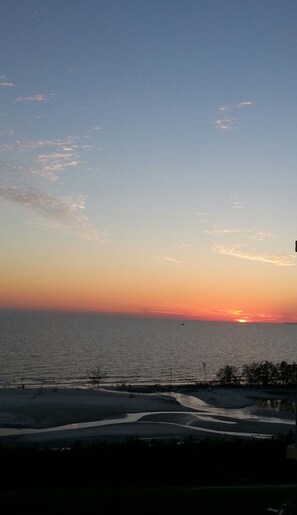 Beautiful ocean sunsets