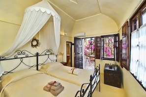 Bedroom, Guest House Polimnia