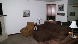 living room with wet bar