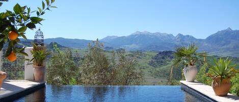The spectacular plunge pool looks out to the Grazalema Natural Park