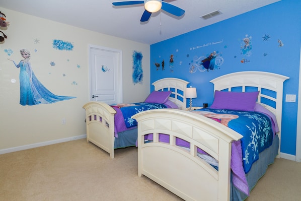 Frozen Theme Room with Twin Beds