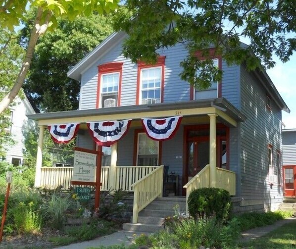 Nannybird Suite sits at the rear of the house with two private entrances.